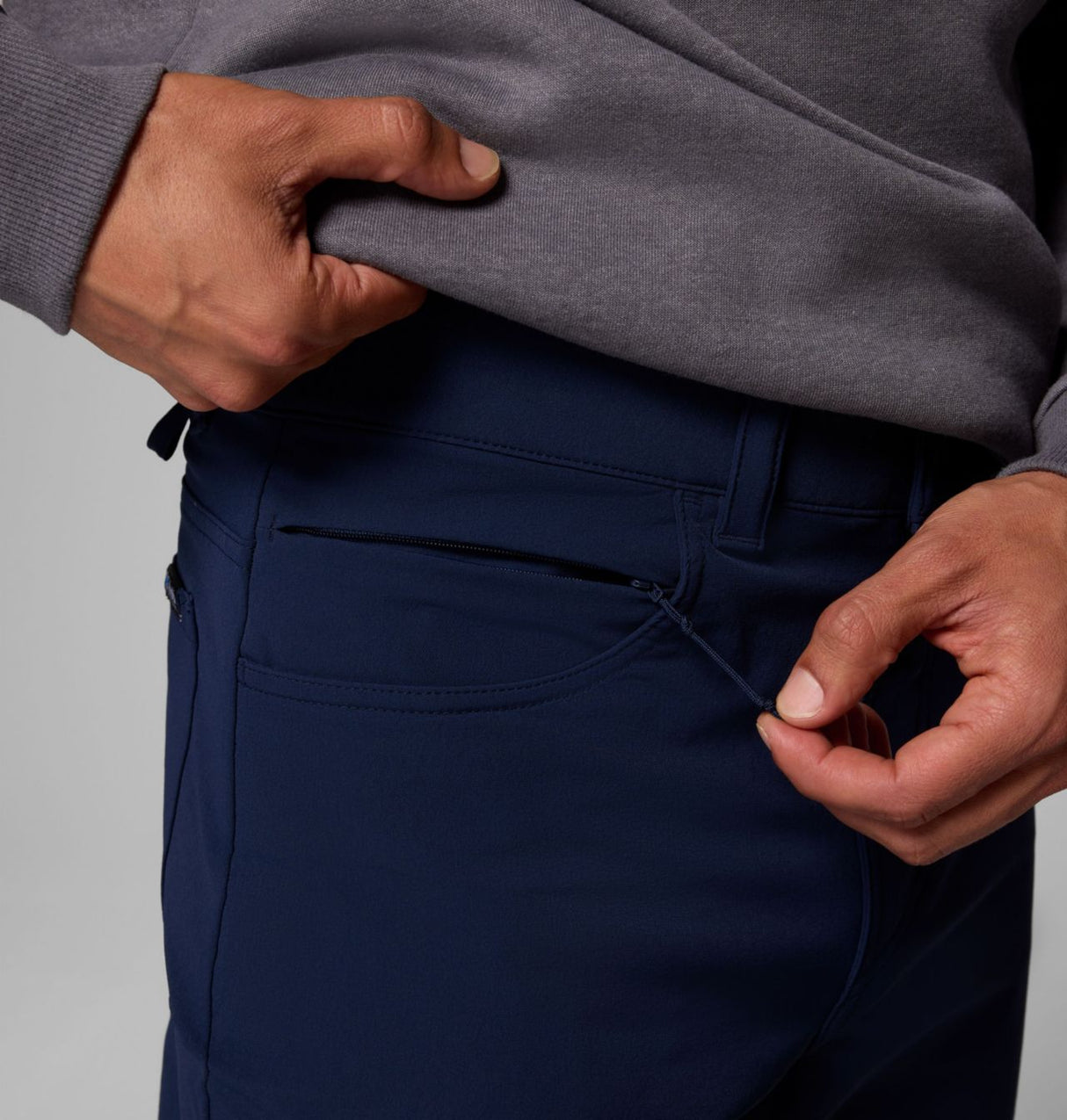 Columbia Mens Roc Tech 5 Pocket Pant Collegiate navy
