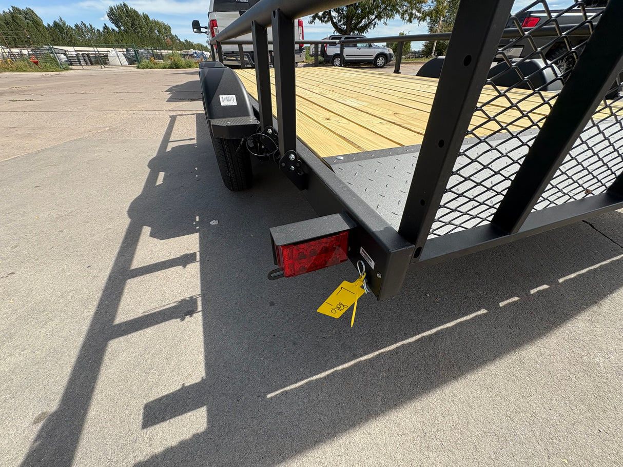 Karavan 7 x 15 Dual axle trailer with brakes