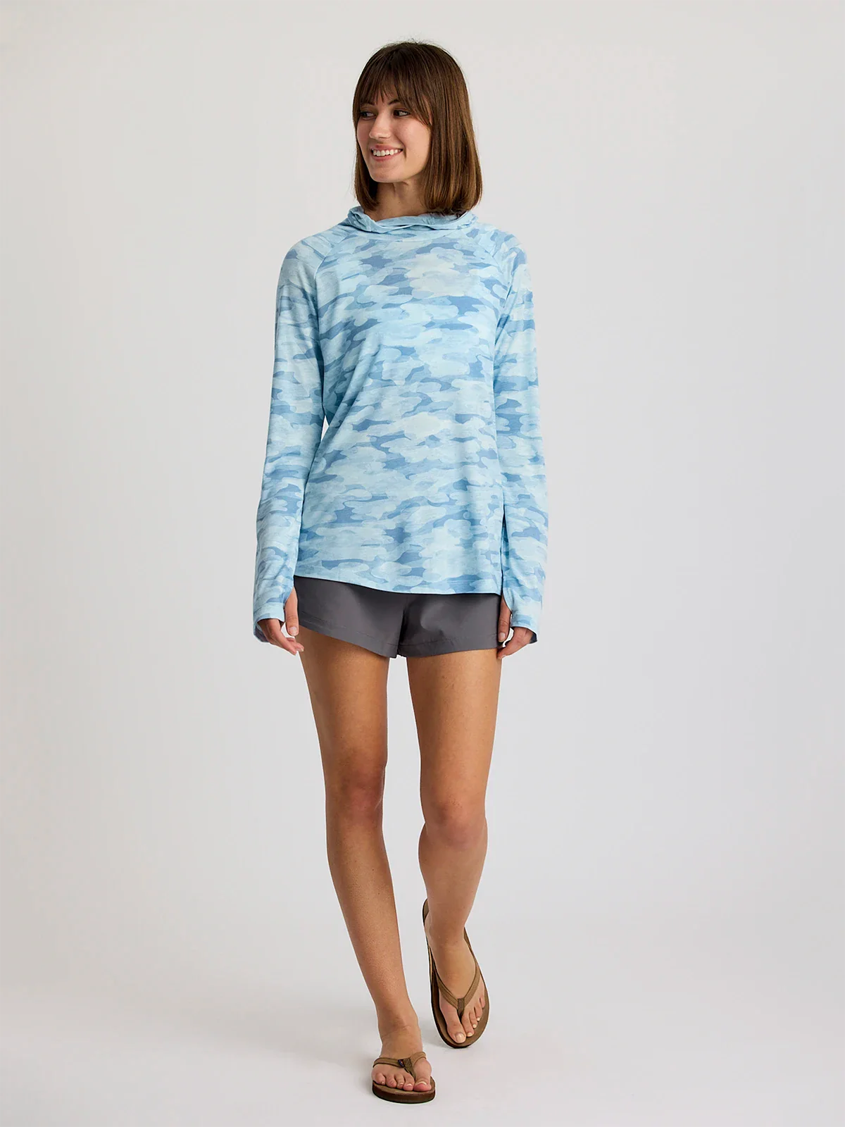 Free Fly Apparel Womens Bamboo Lightweight Hoodie II - Seasmoke Camo / Surf Blue