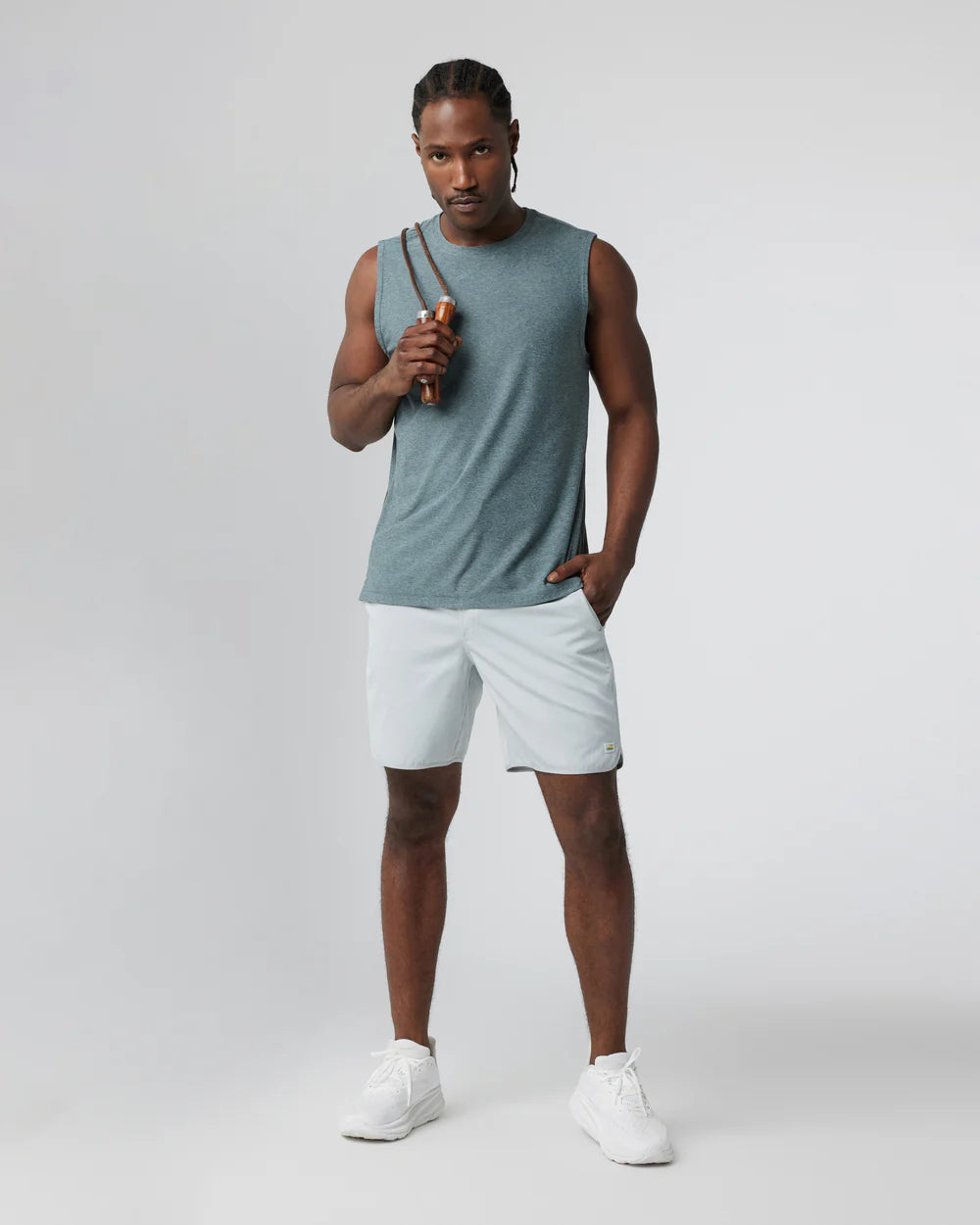 Vuori Banks Short - Sky Grey Linen Texture
