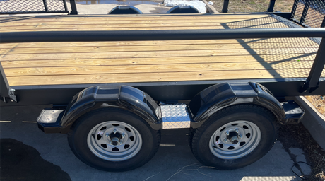 JAXOutdoorGearFarmandRanch 7x15 Karavan dual axe trailer with side ramp